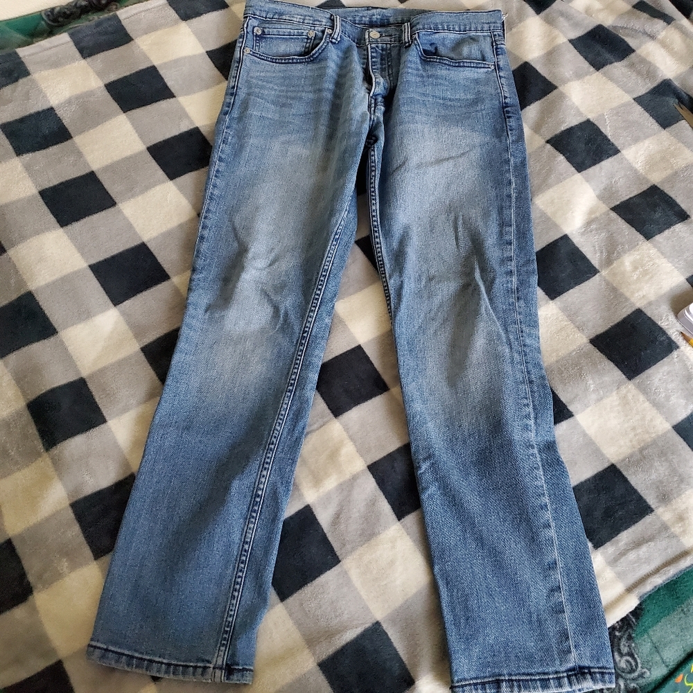 Levi's Slim Straight jeans